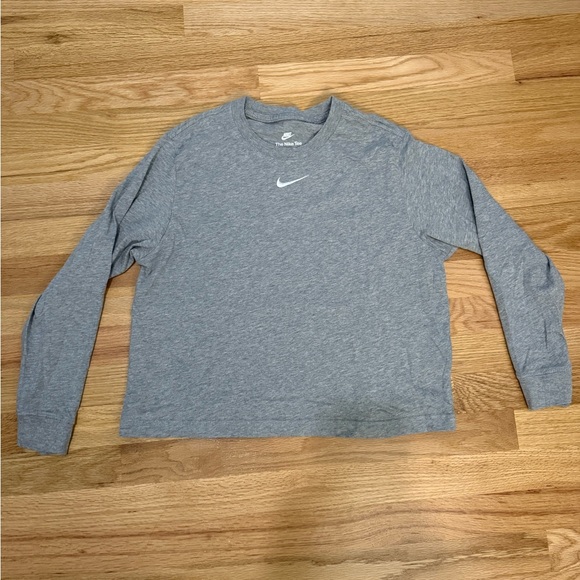 Nike Heather Gray long sleeve Top - Picture 1 of 6